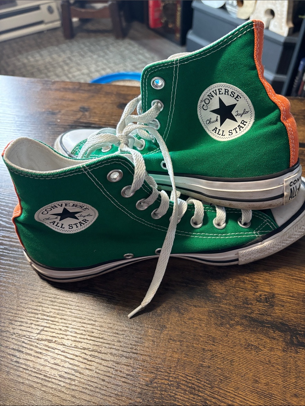 Converse Chuck Taylor All Star sneakers. - Picture 7 of 8
